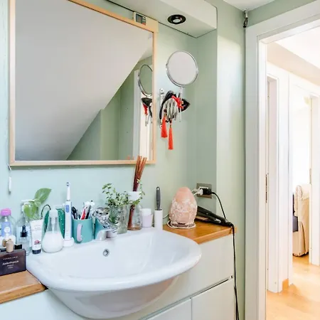 Stanza Nel Cuore Dei Tetti Di 제노바