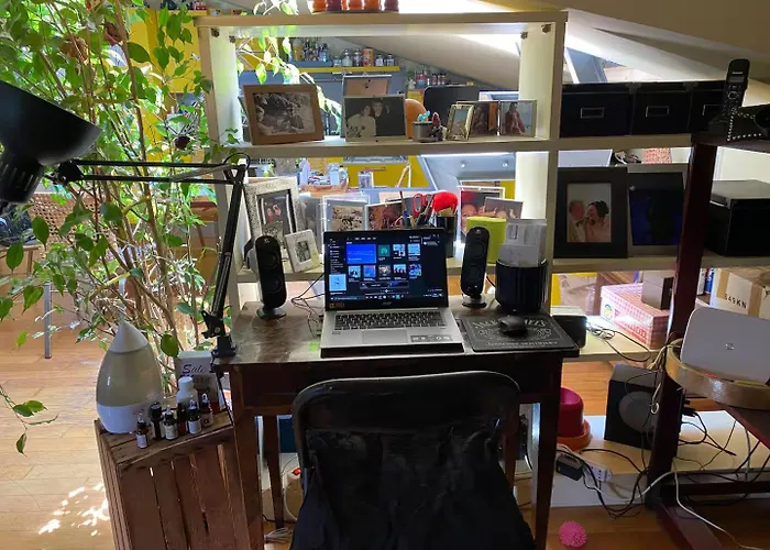 Stanza Nel Cuore Dei Tetti Di *