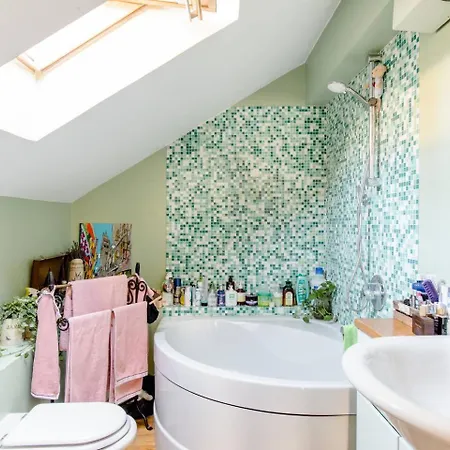 Stanza Nel Cuore Dei Tetti Di 民宿