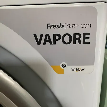 民宿 Stanza Nel Cuore Dei Tetti Di 热那亚