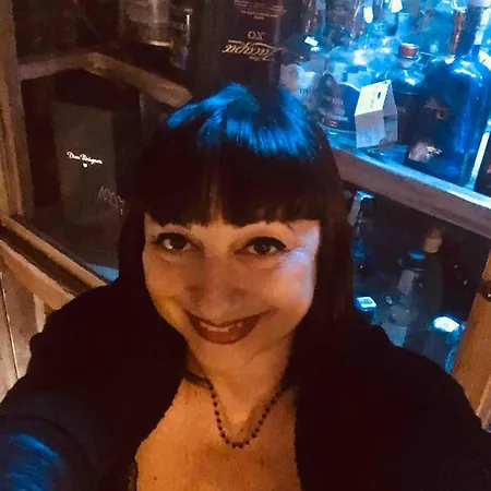 Stanza Nel Cuore Dei Tetti Di 民宿 *